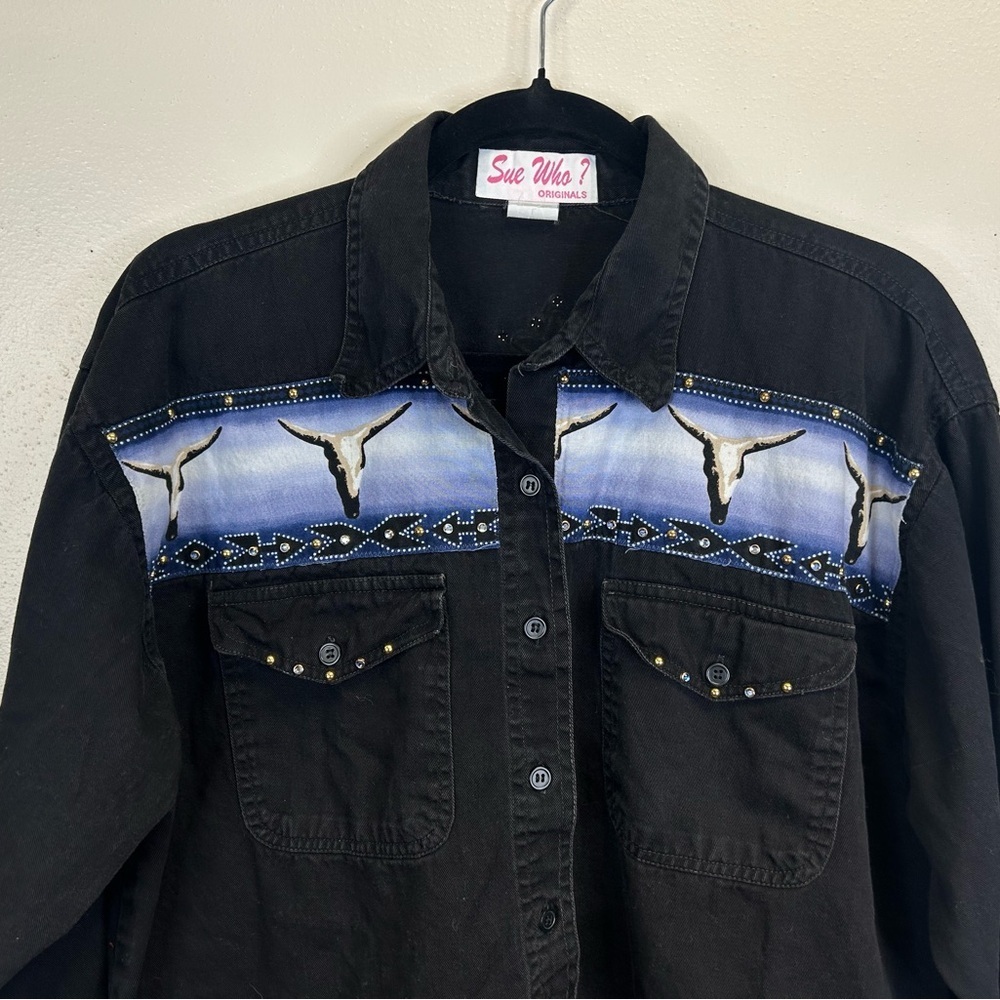 Vintage Sue Who? Women’s Western Shacket Top Size L Button Up Rhinestone‎ Black - Picture 2 of 11